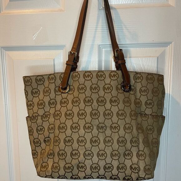 Michael Kors canvas logo khaki & Brown medium tote leather straps . - Picture 1 of 16